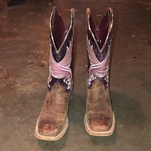 Ariat Cowboy boots